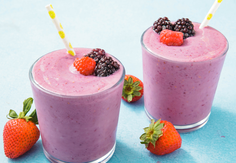 How to Make Nutritious Smoothies at Home